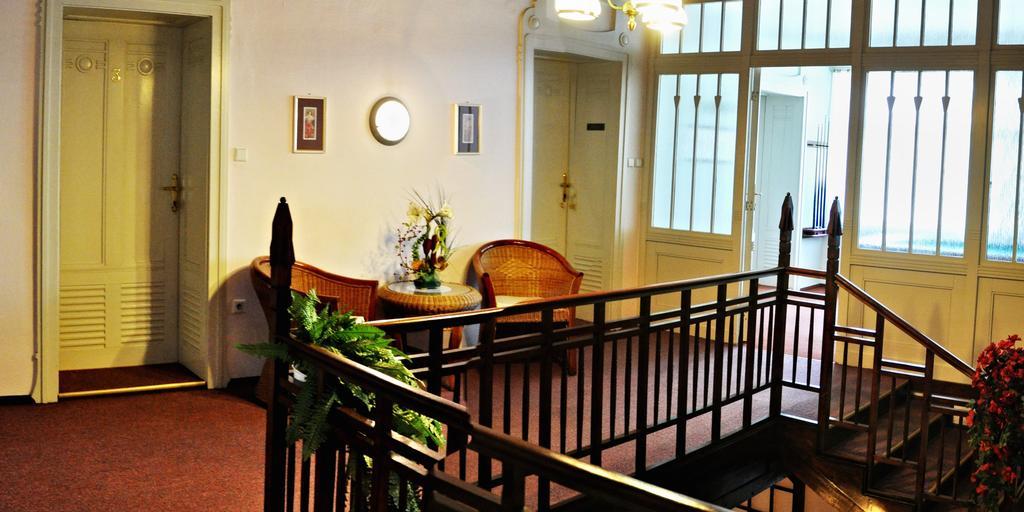 Pension Habermannova Vila Bludov  Екстериор снимка