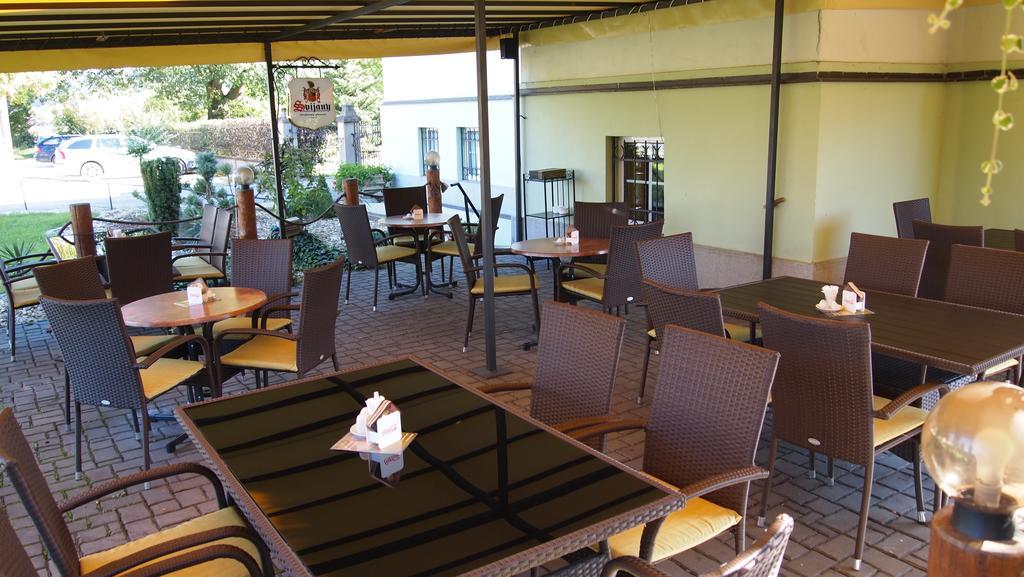 Pension Habermannova Vila Bludov  Екстериор снимка