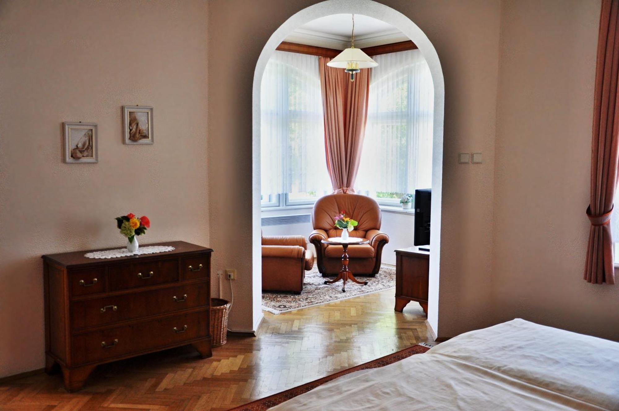 Pension Habermannova Vila Bludov  Стая снимка